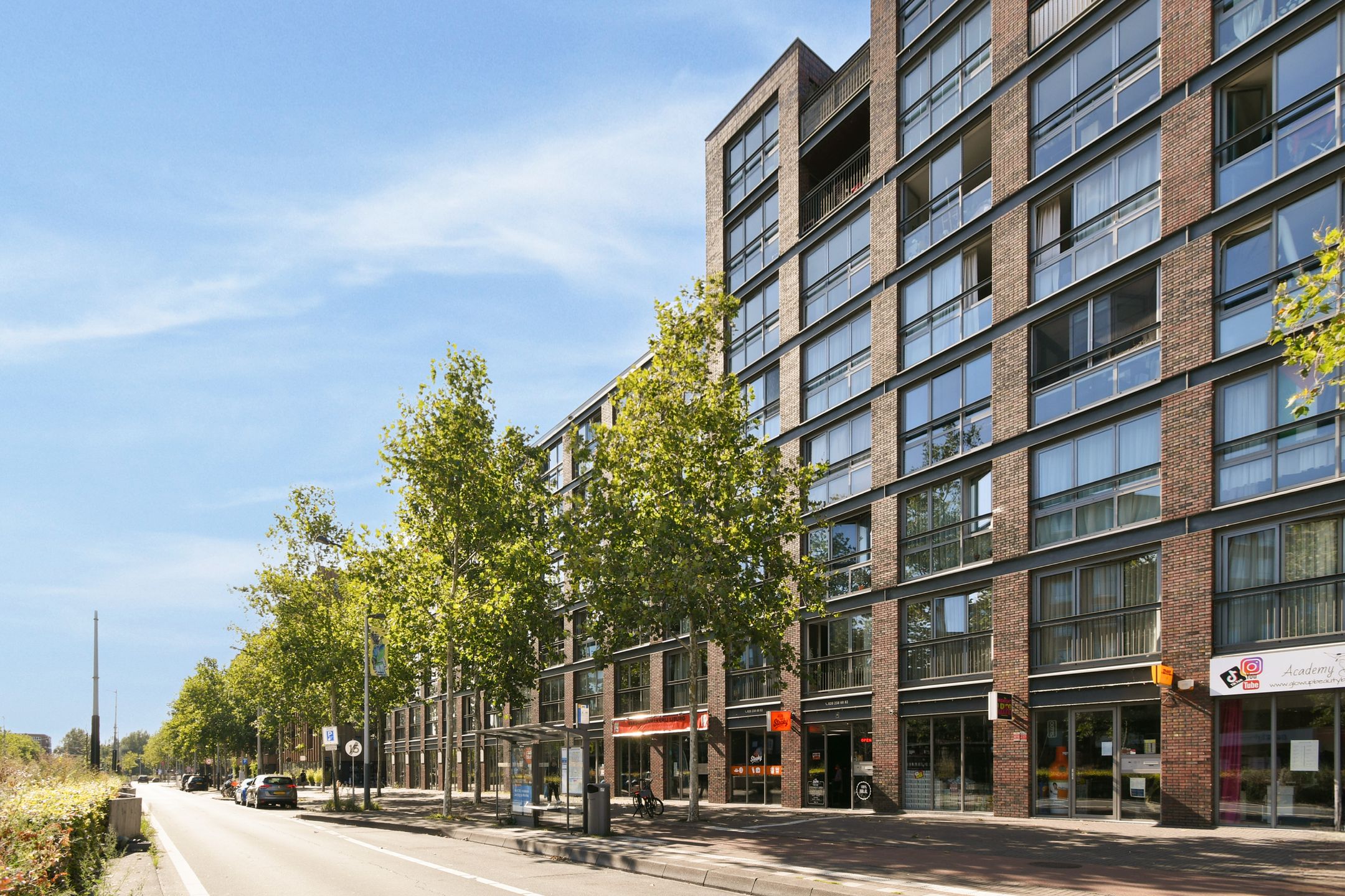 Photo 6 of Pieter Oosterhuisstraat 93