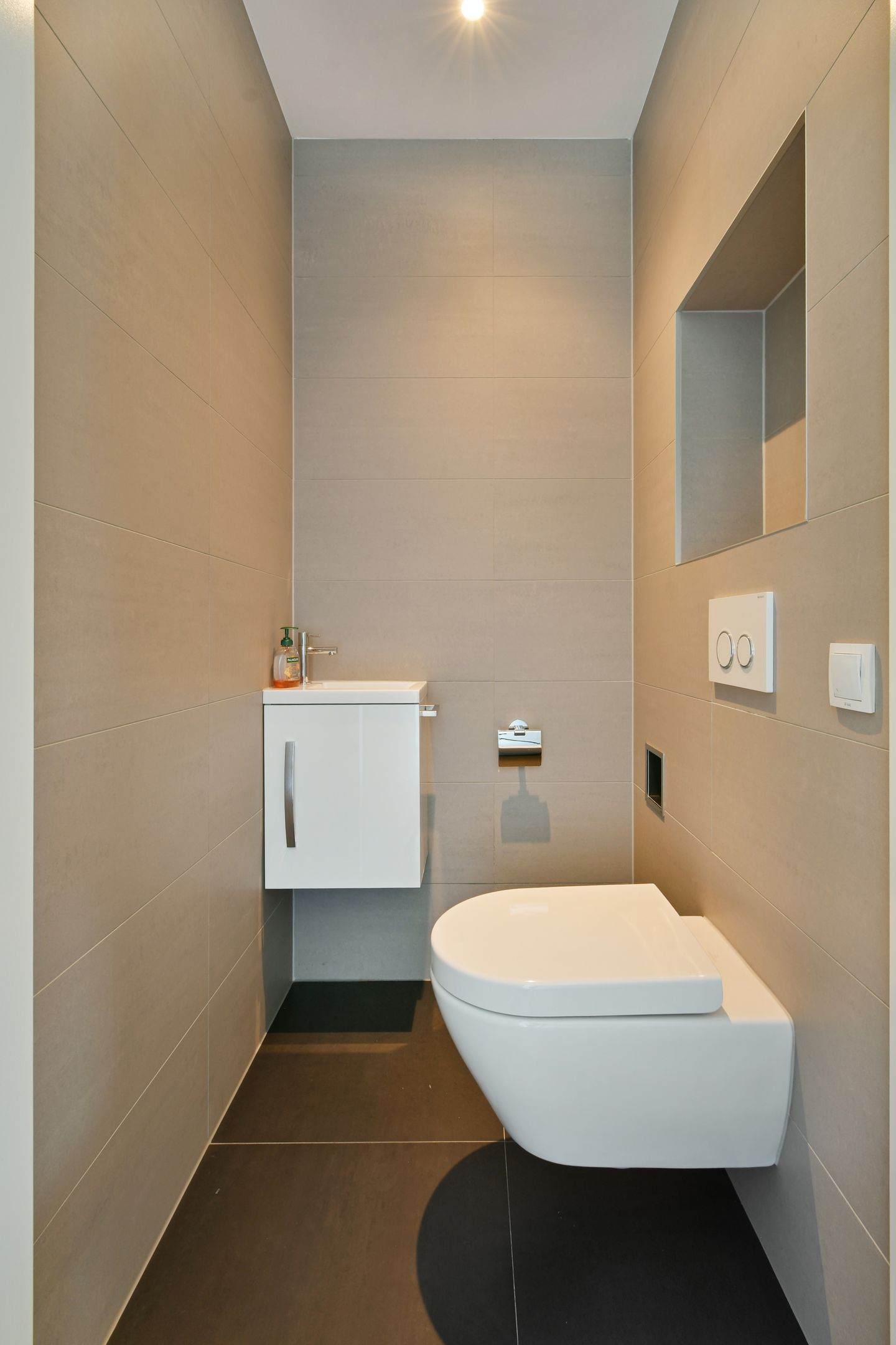 Photo 25 of Pieter Oosterhuisstraat 93