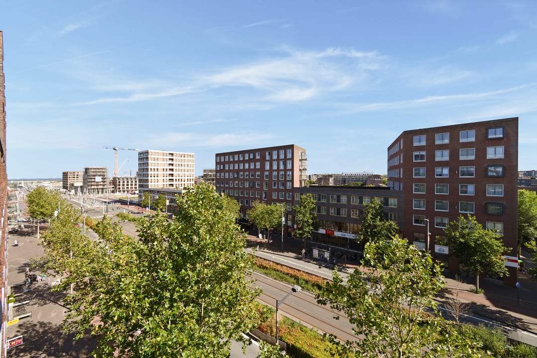 Photo 22 of Pieter Oosterhuisstraat 93