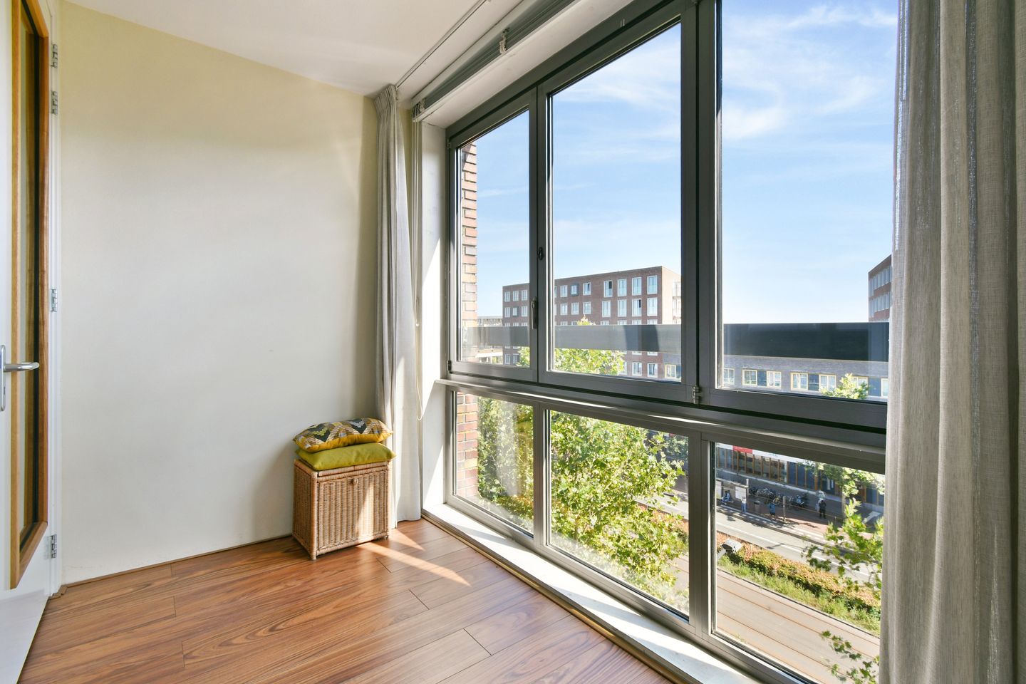 Photo 20 of Pieter Oosterhuisstraat 93