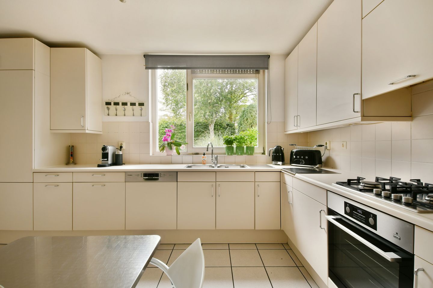 Foto 10 van Prins Florislaan 8