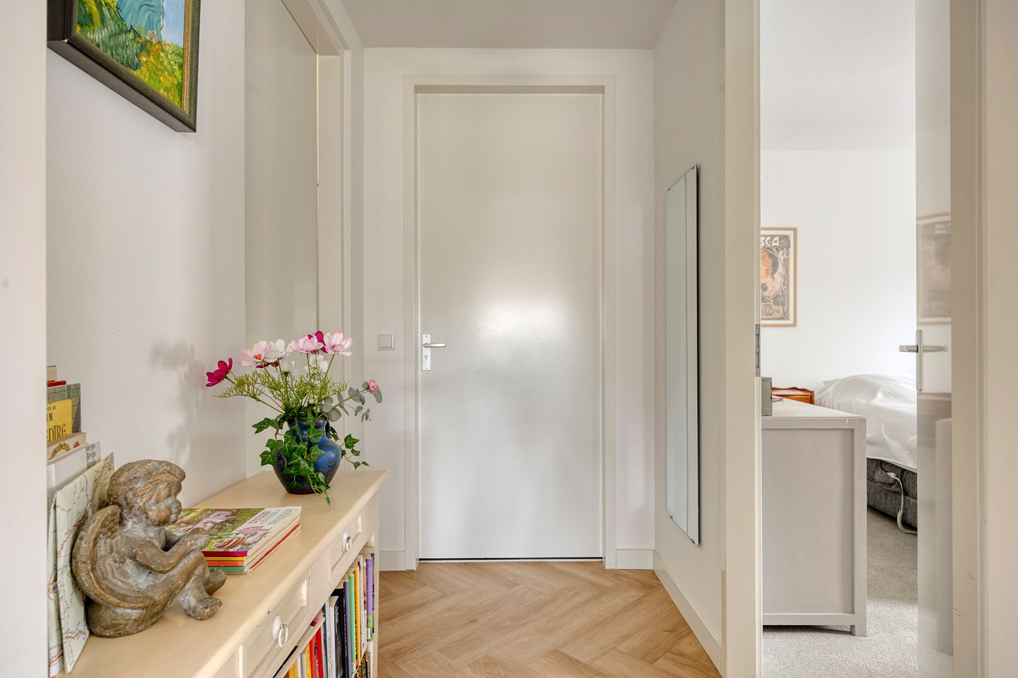 Photo 19 of Burgemeester van Erpstraat 18-A