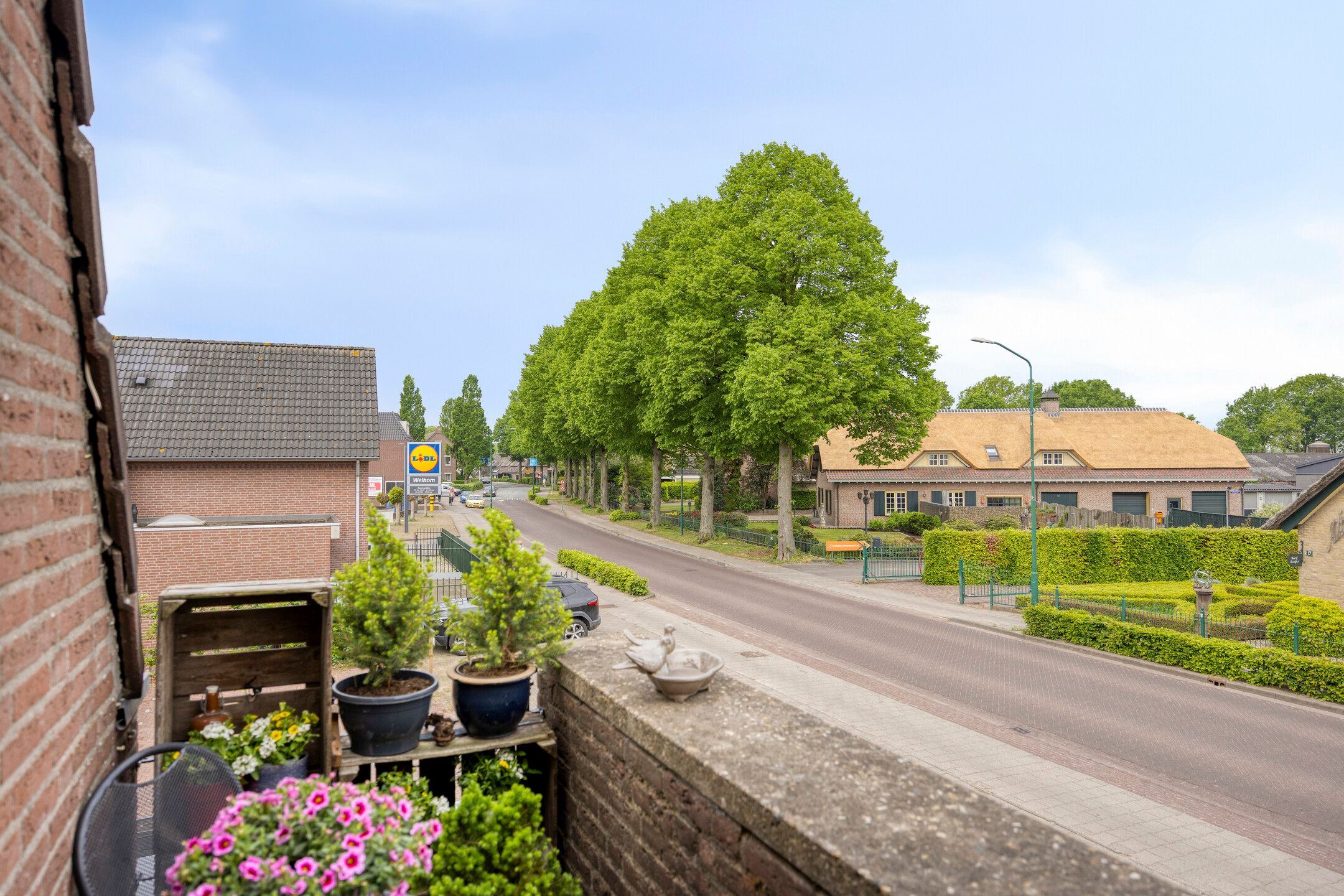 Photo 18 of Burgemeester van Erpstraat 18-A