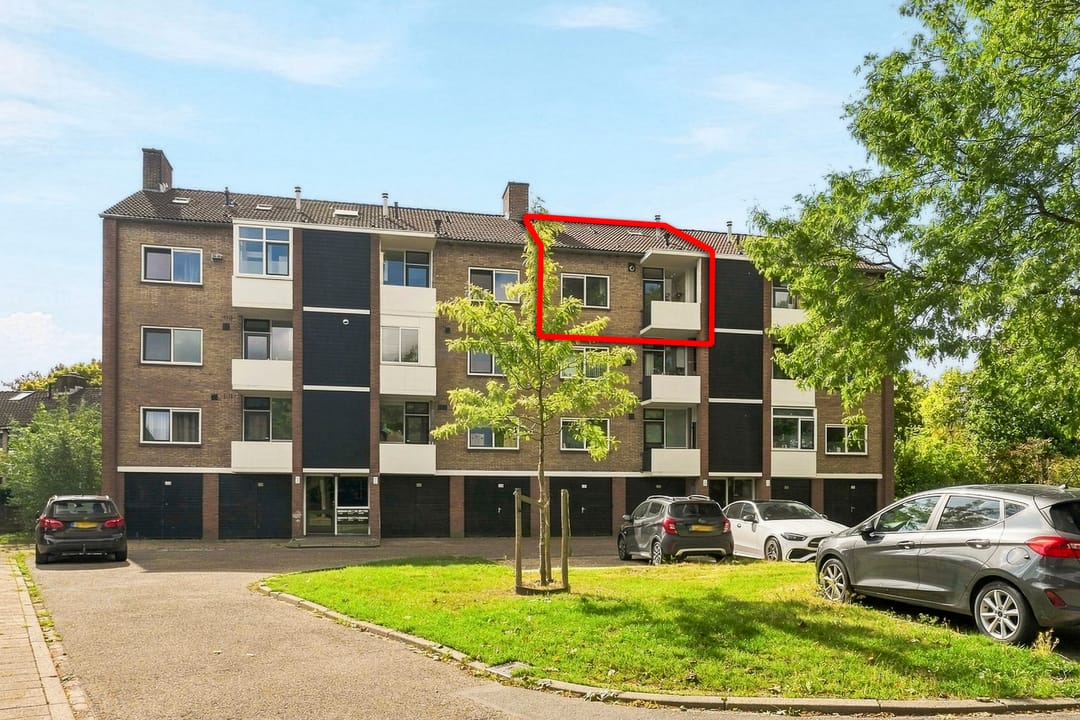 Photo 1 of Vogelplantsoen 68