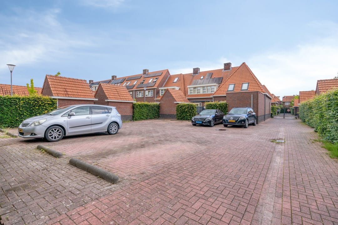Photo 32 of Alard du Hamelstraat 48