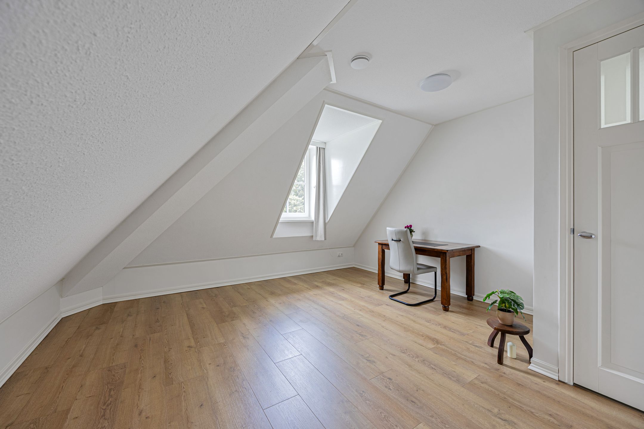 Photo 36 of Schoolstraat 6