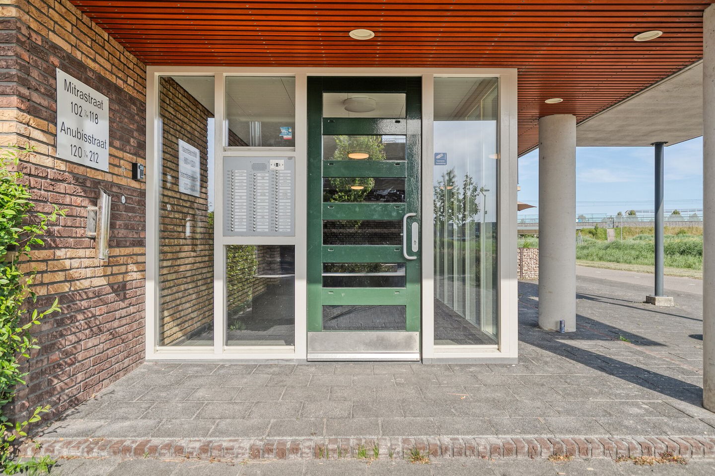 Photo 4 of Anubisstraat 144