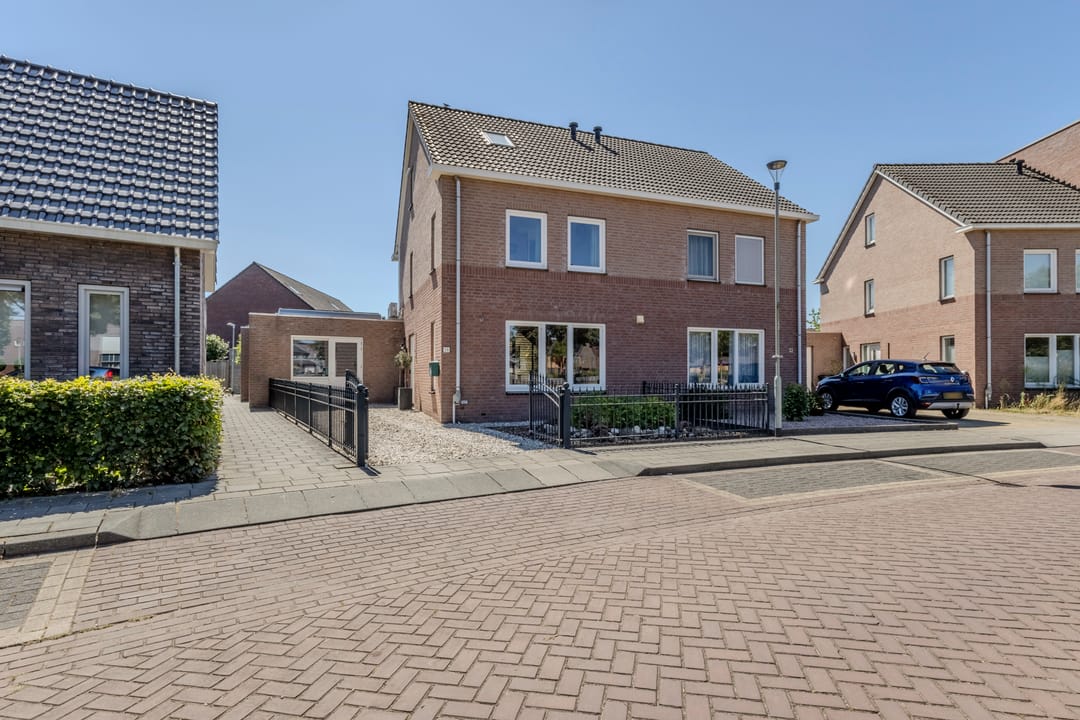 Foto 1 van Plateel 24