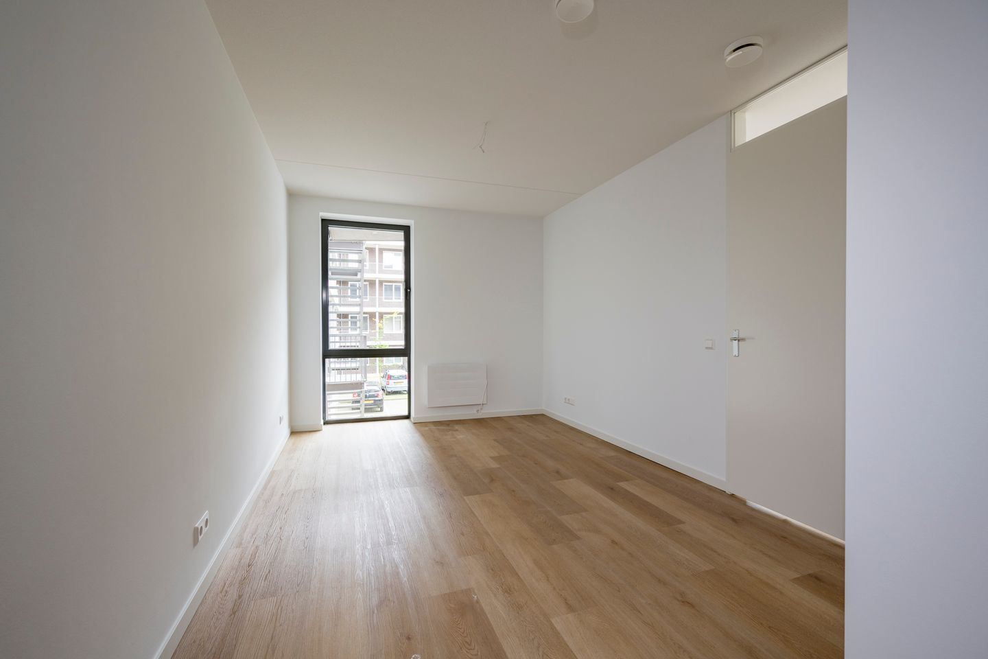Photo 14 of Drentsestraat 8-J