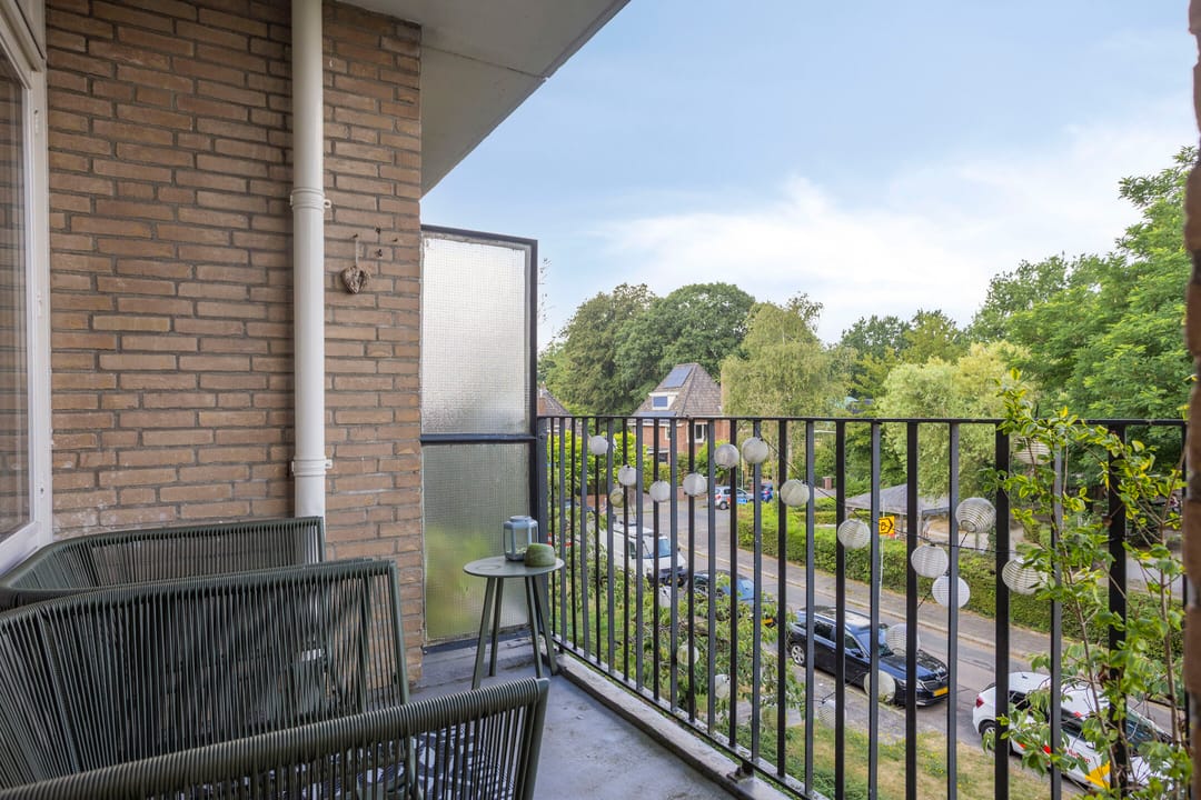 Photo 8 of Van Hille Gaerthéstraat 26