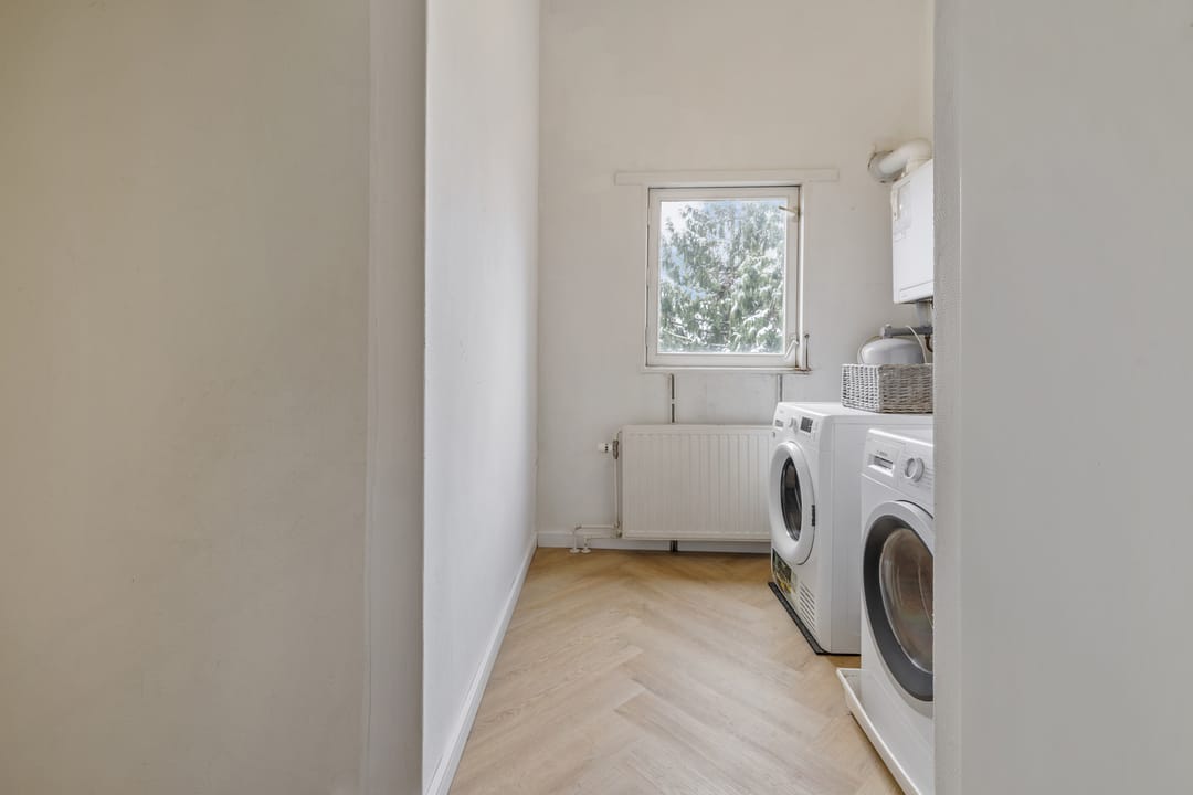 Photo 23 of Van Hilligaertstraat 16-D