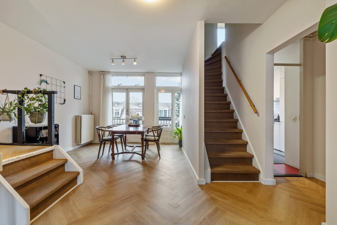 Photo 1 of Van Hilligaertstraat 16-D