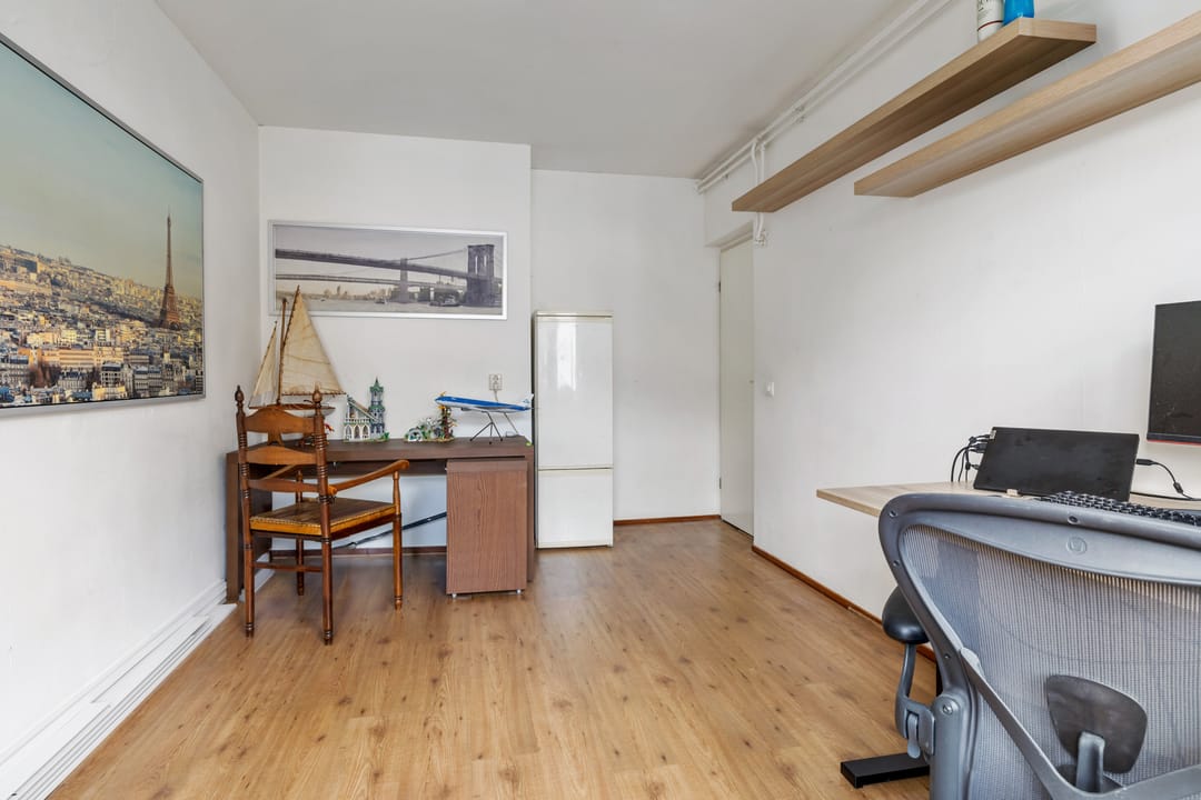 Photo 17 of Van Hilligaertstraat 16-D