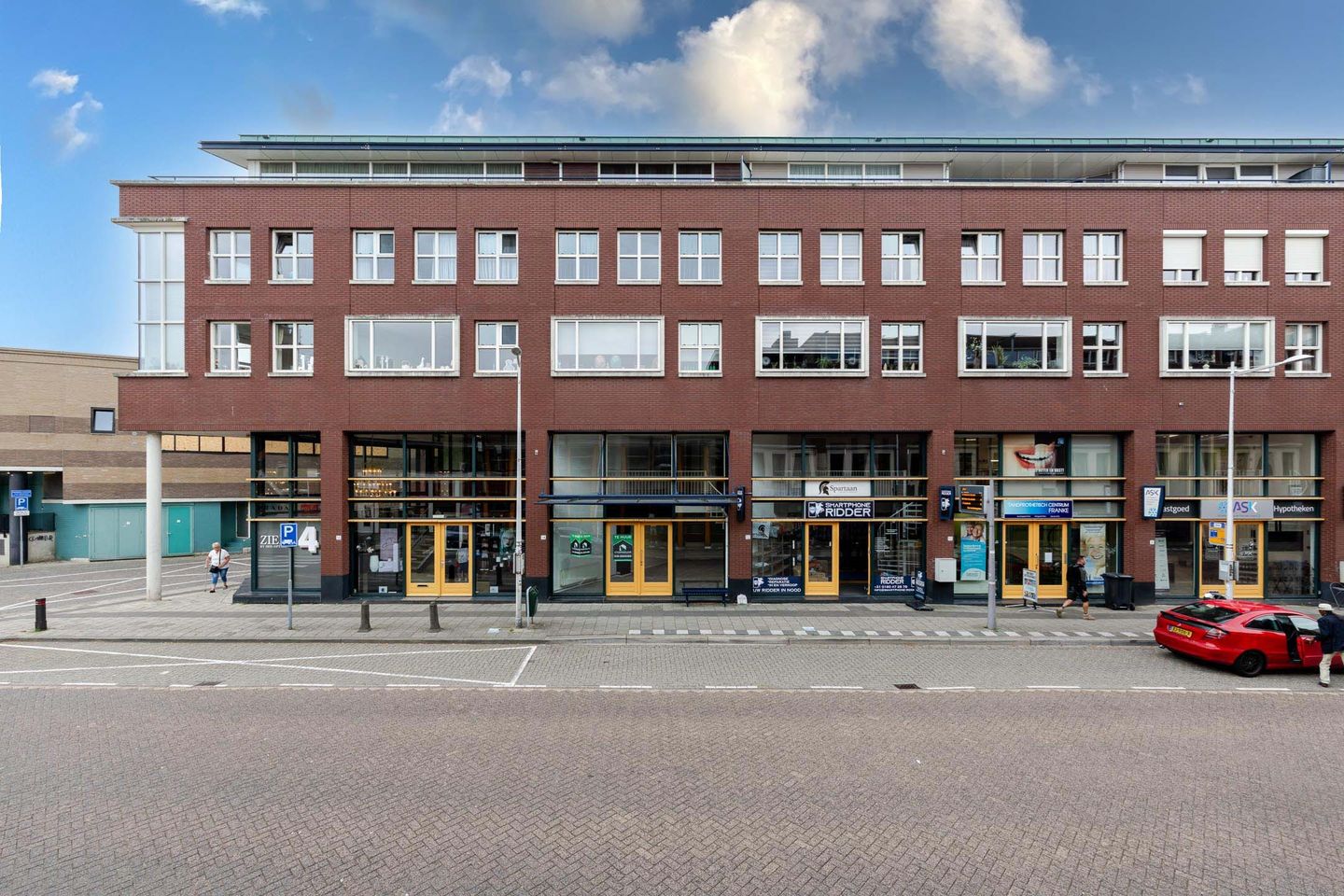 Bekijk foto 5 van Schoutstraat 14