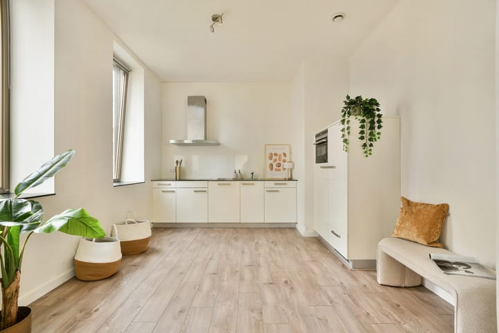 Foto 3 van Rosy Wertheimstraat 46