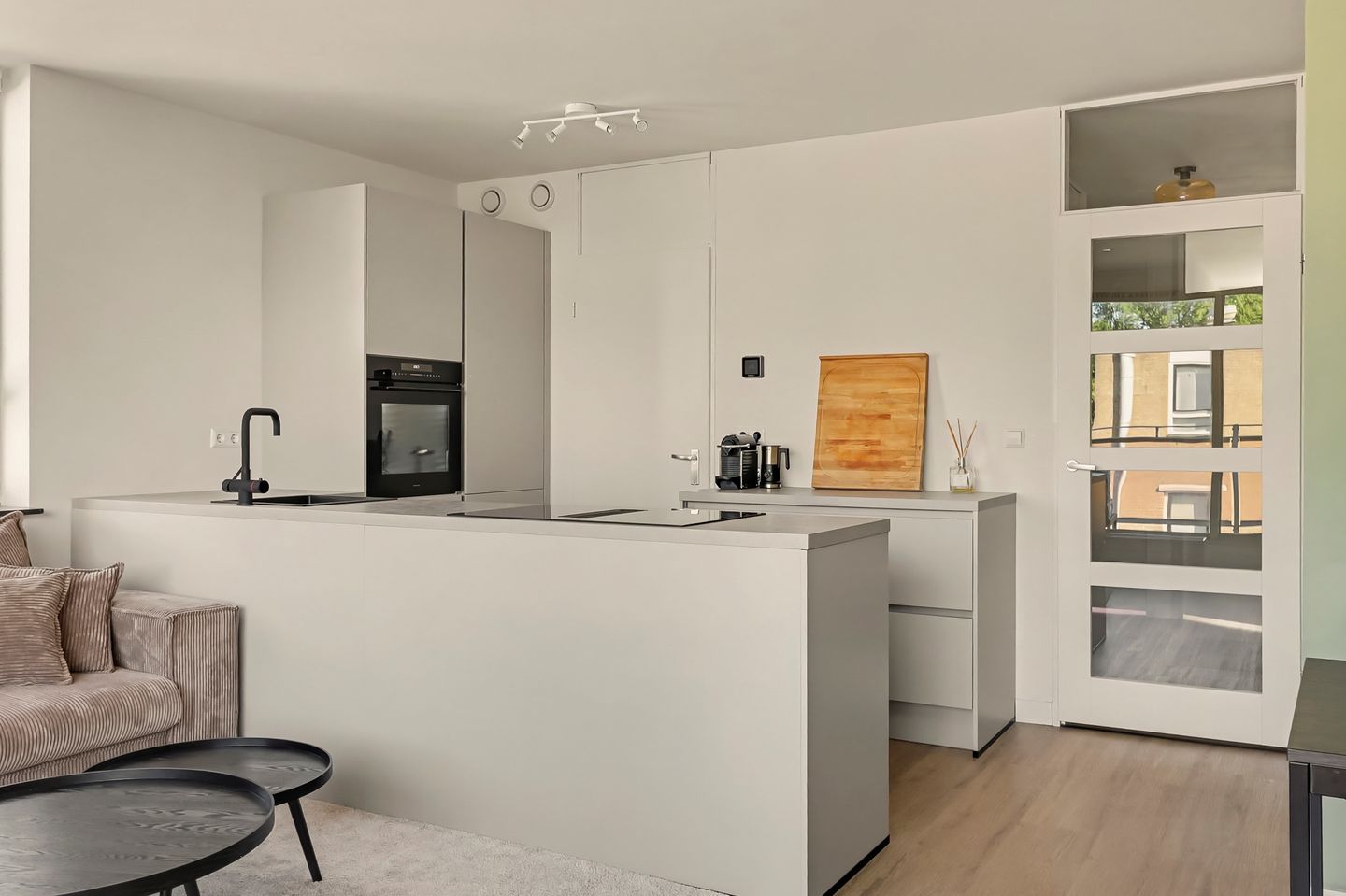 Photo 10 of Prins Mauritsstraat 11