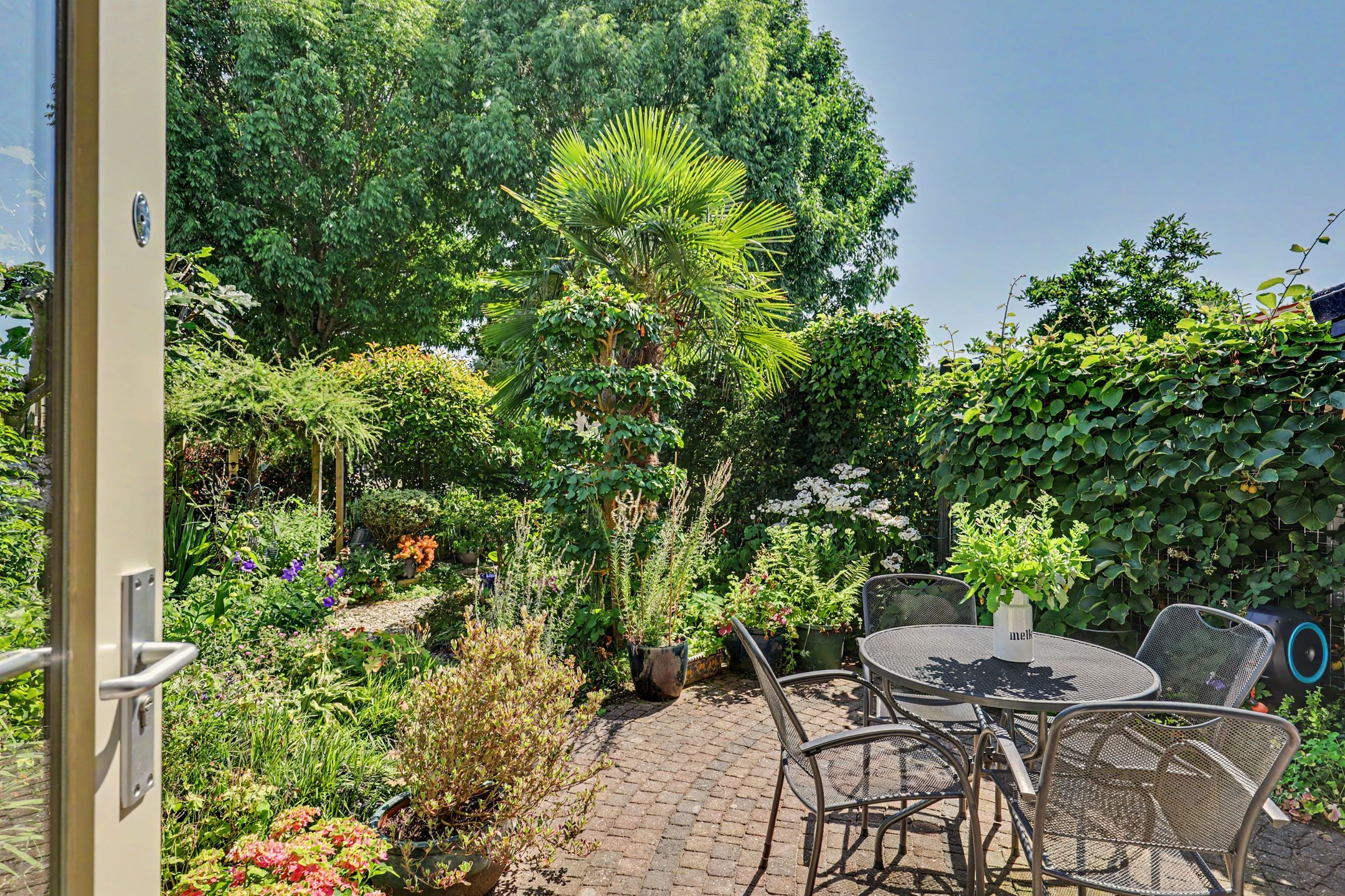Foto 48 van Domela Nieuwenhuisstraat 6