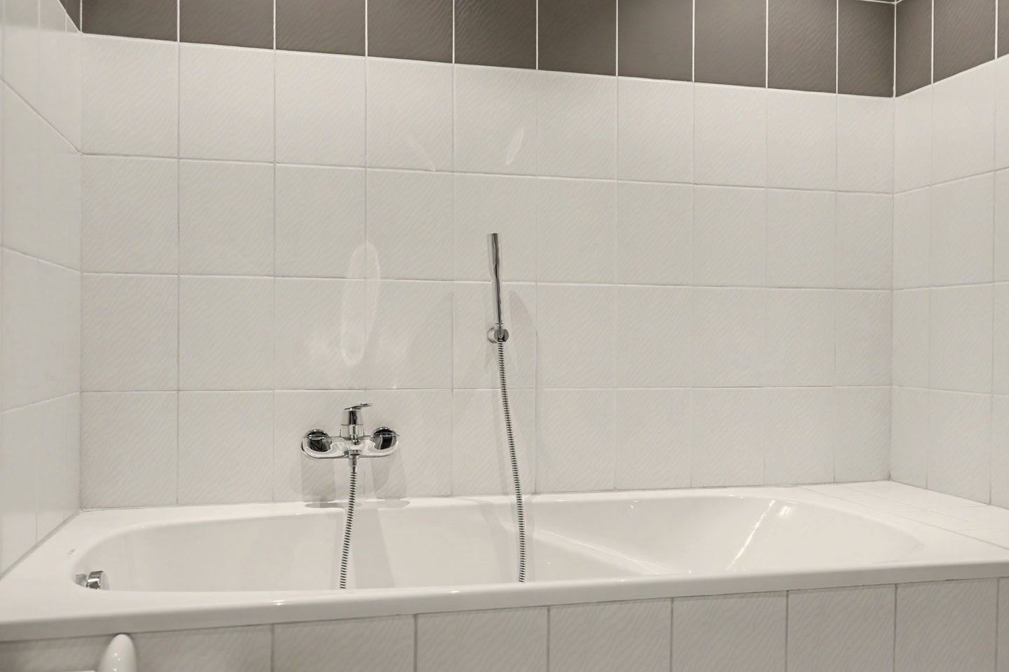 Foto 40 van Domela Nieuwenhuisstraat 6