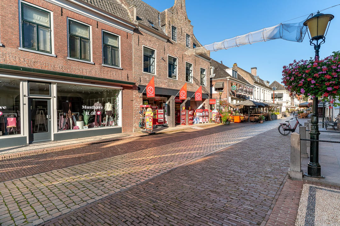 Photo 7 of Bloemsteeg 4