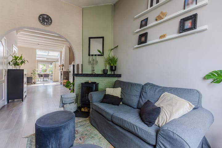 Tussenwoning te koop: Rotterdamseweg 152, Zwijndrecht