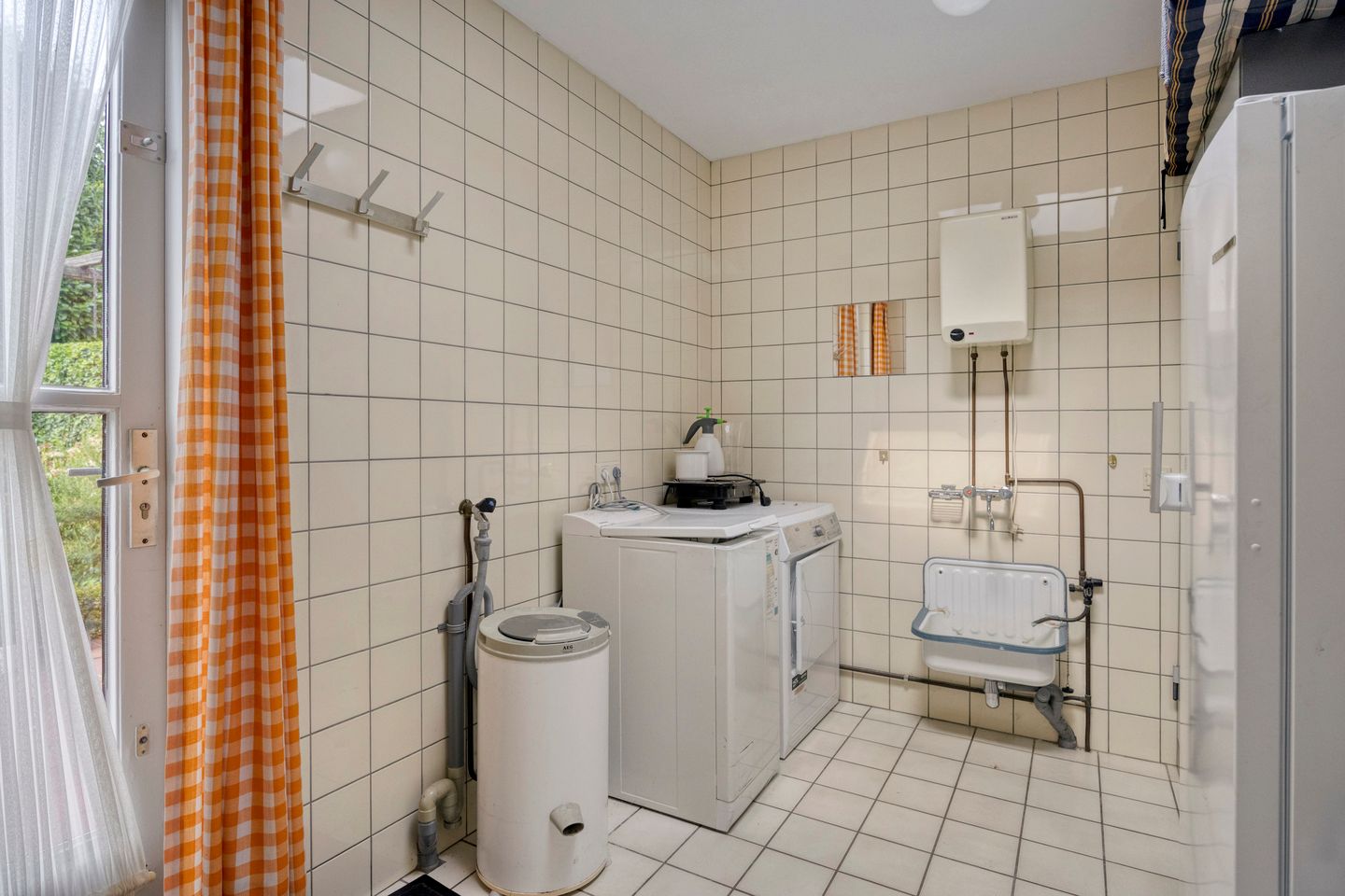 Photo 14 of Van Maerlantstraat 6