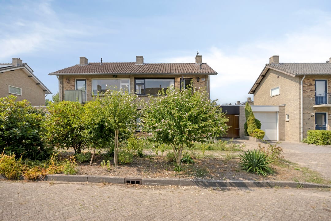 Photo 7 of Van Maerlantstraat 6