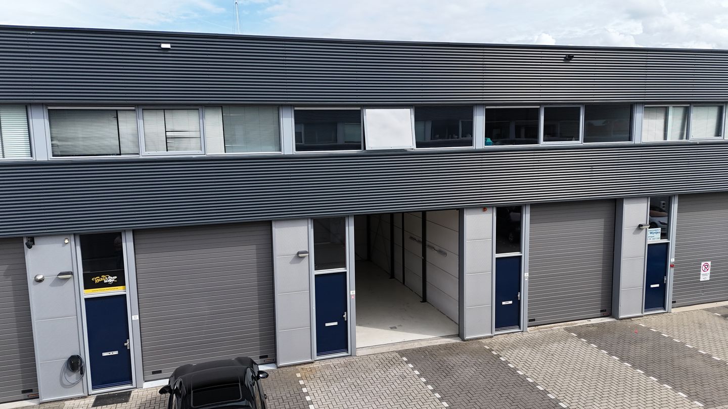 Bekijk foto 1 van Koperhoek 30