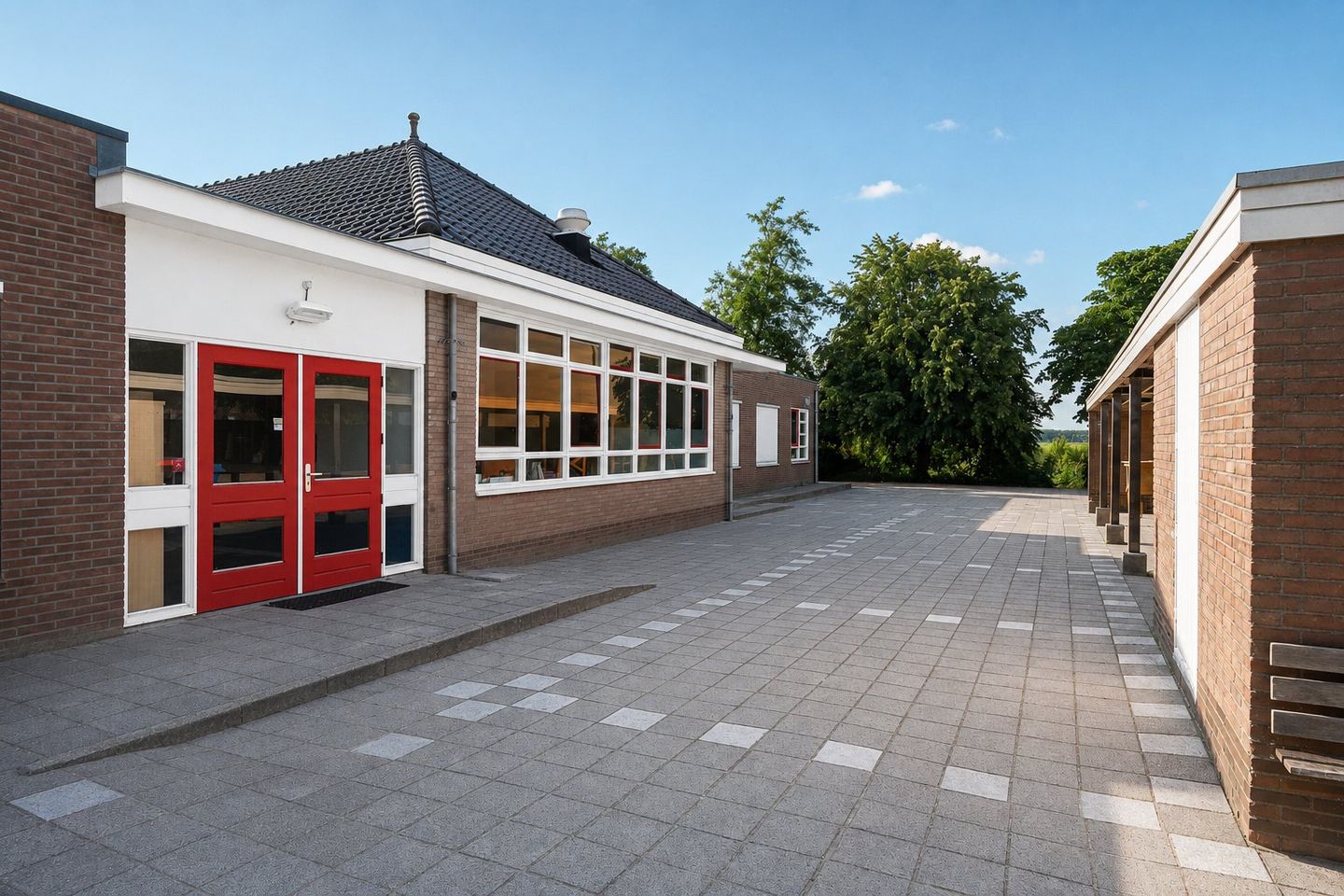 Bekijk foto 2 van Aengwirderweg 259