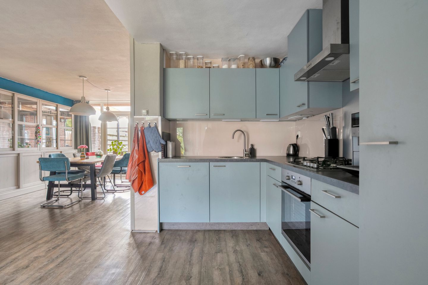Photo 19 of Willem Marisstraat 16