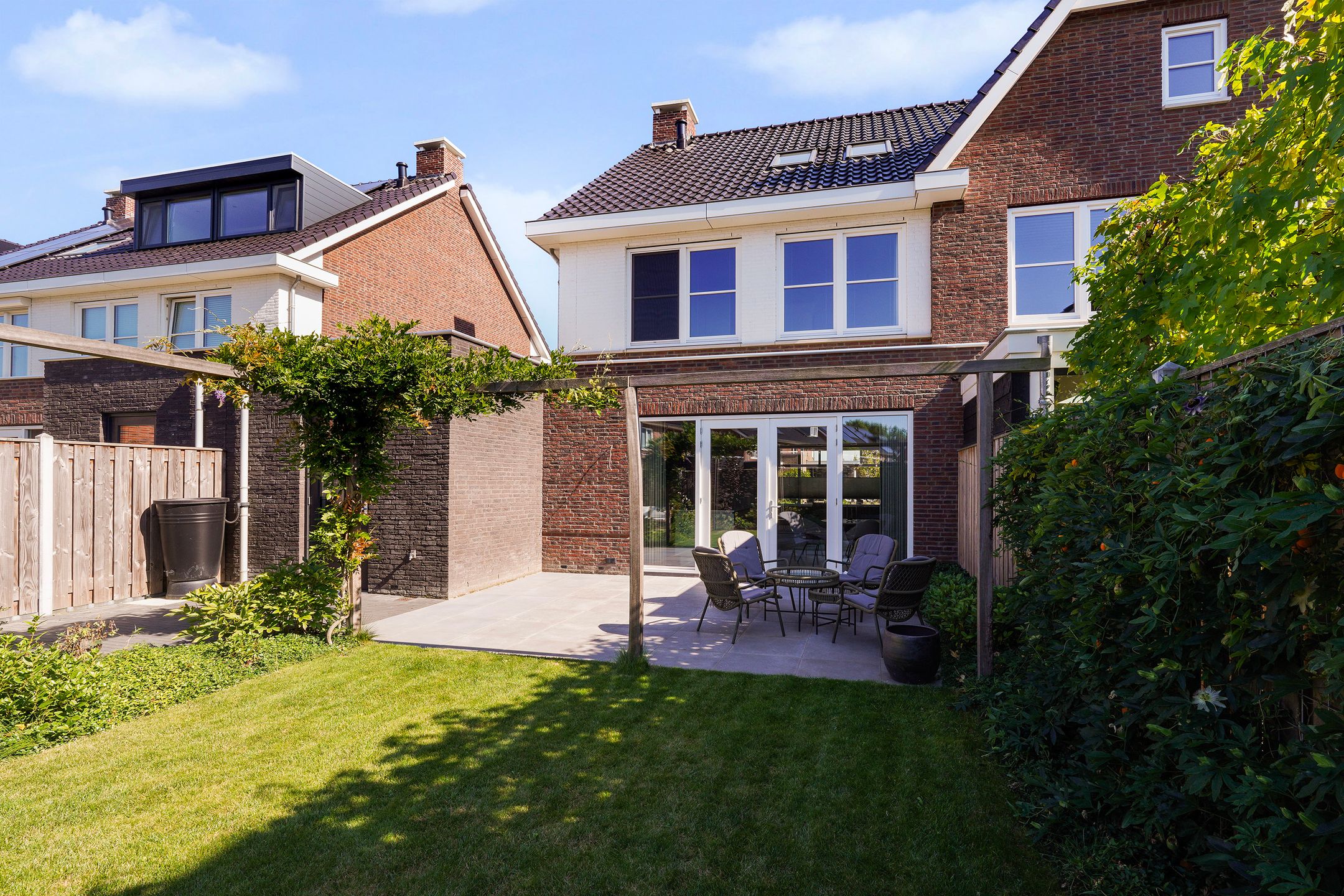Photo 66 of Laan van Selis 23