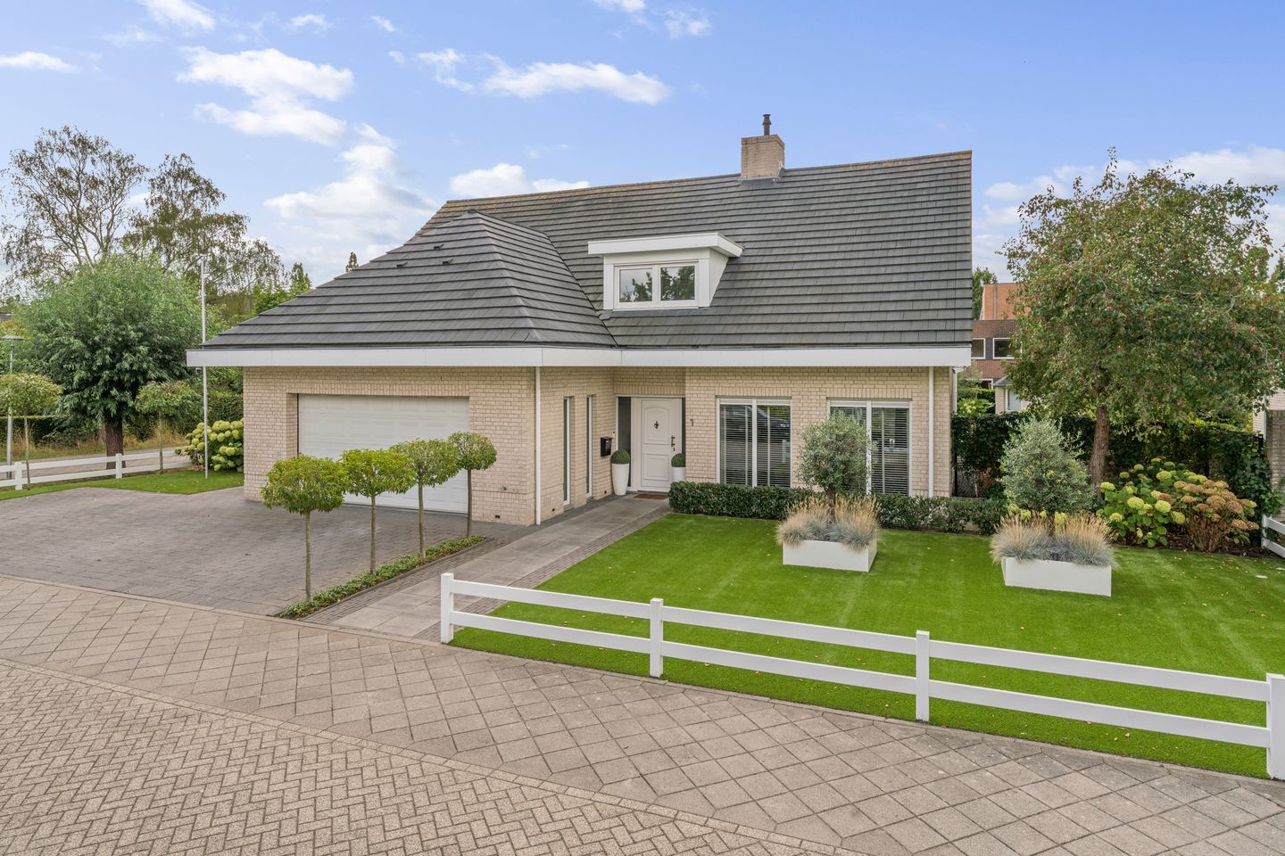 Foto 1 van Kromhout 1