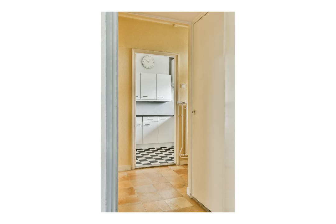 Photo 11 of Herenstraat 147