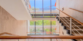 View 360° photos