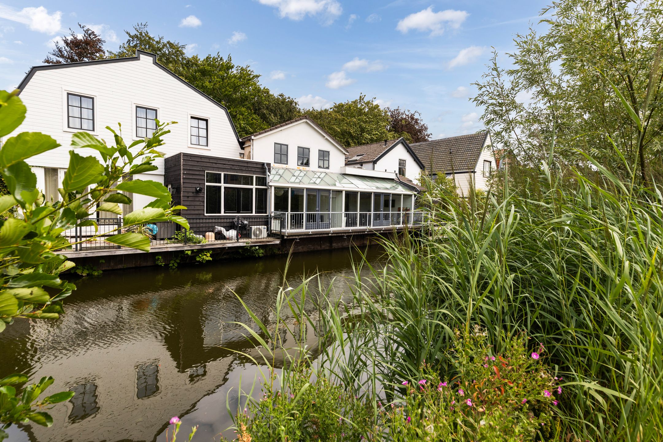 Photo 27 of Noordereinde 147-A