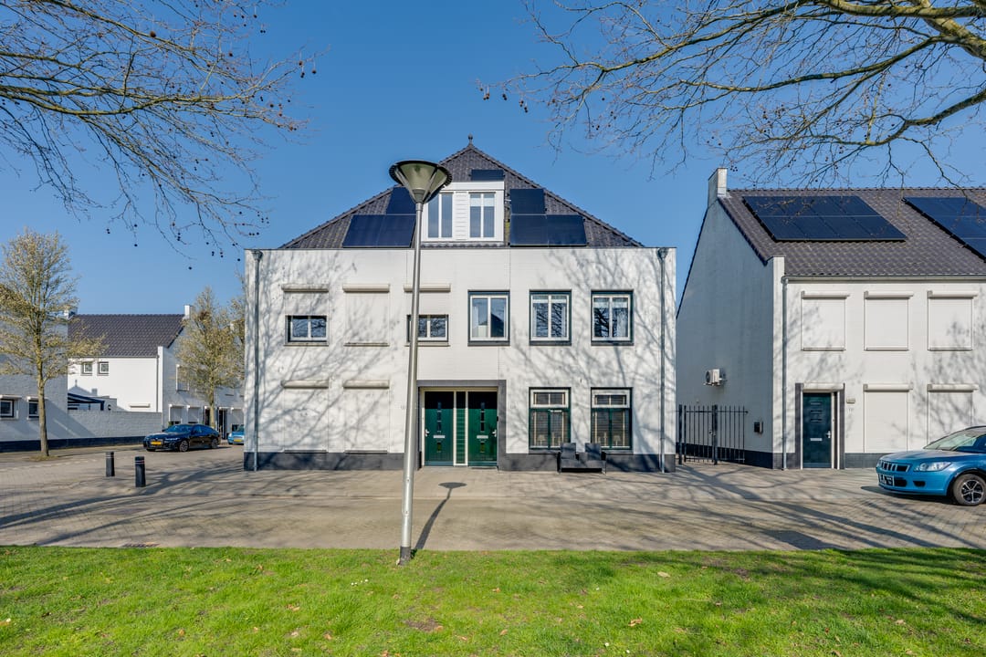 Photo 37 of Thornerstraat 11