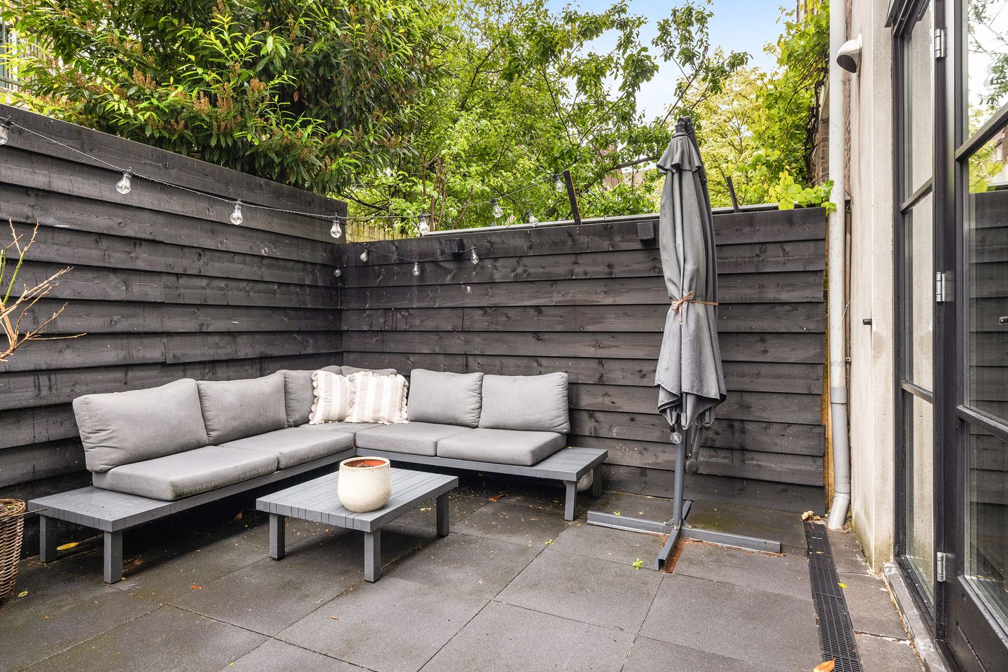 Photo 19 of Muys van Holystraat 14