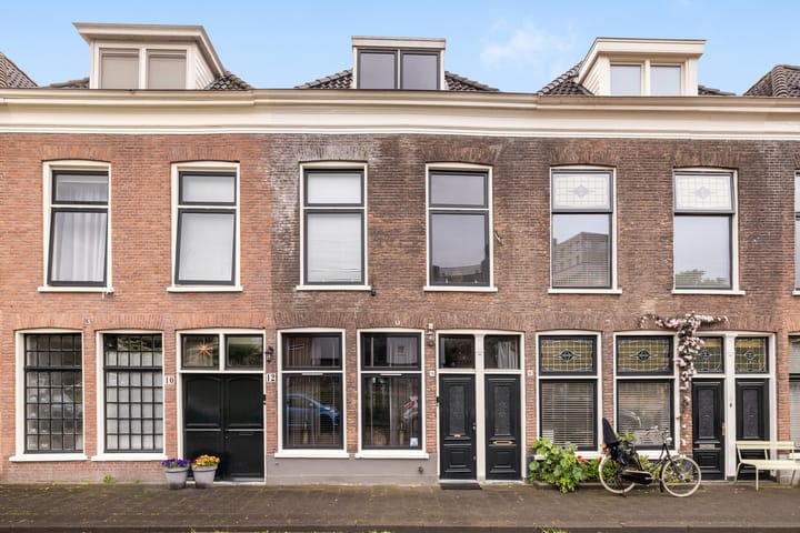 Photo 2 of Muys van Holystraat 14