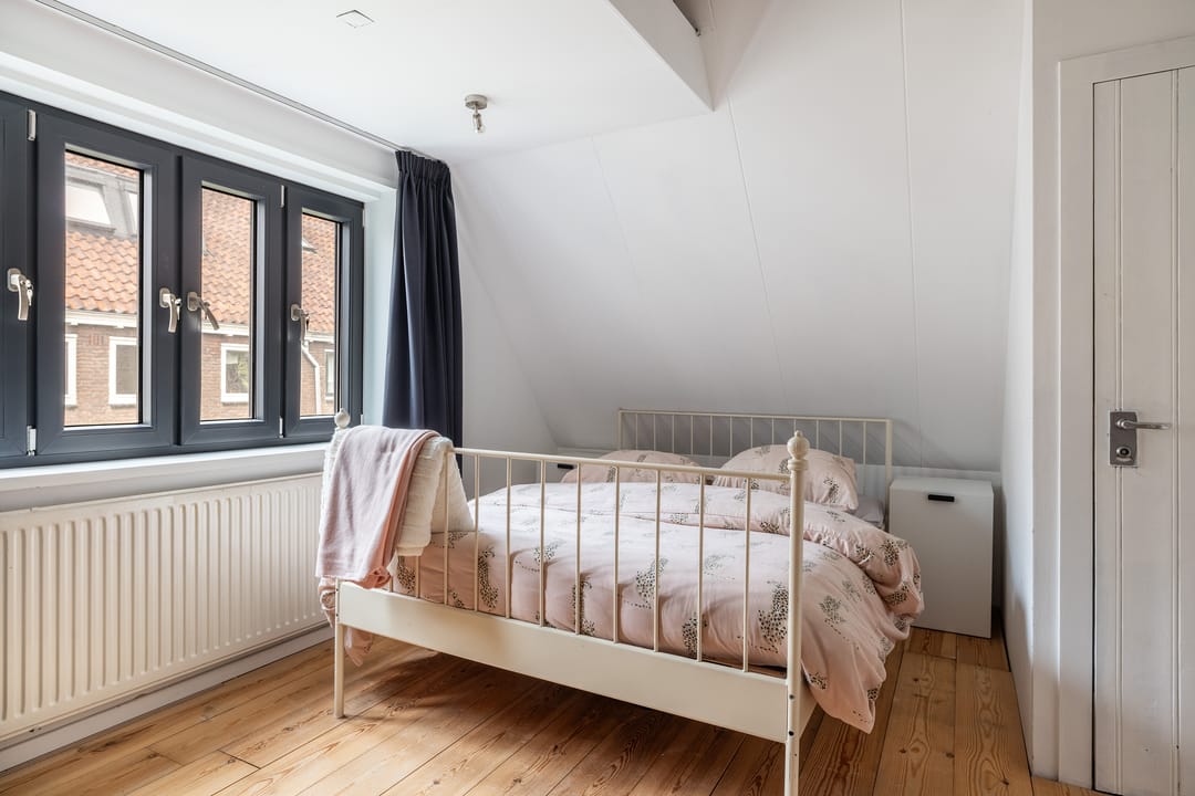 Photo 38 of Muys van Holystraat 14