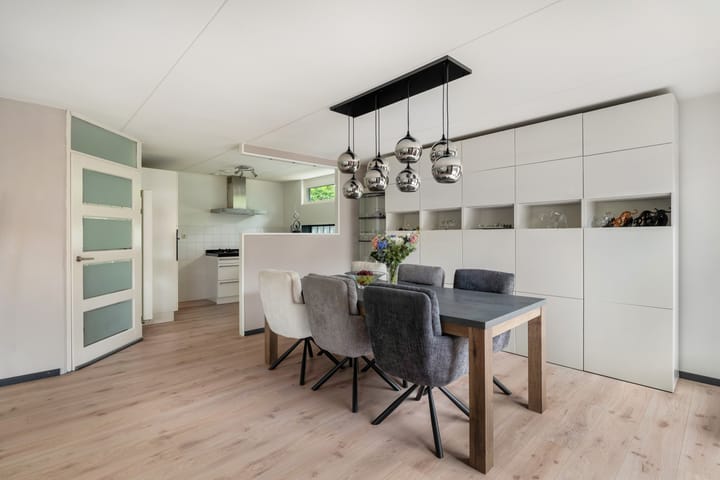 Twee-onder-één-kap te koop: Brabantstraat 13, Alphen Aan Den Rijn