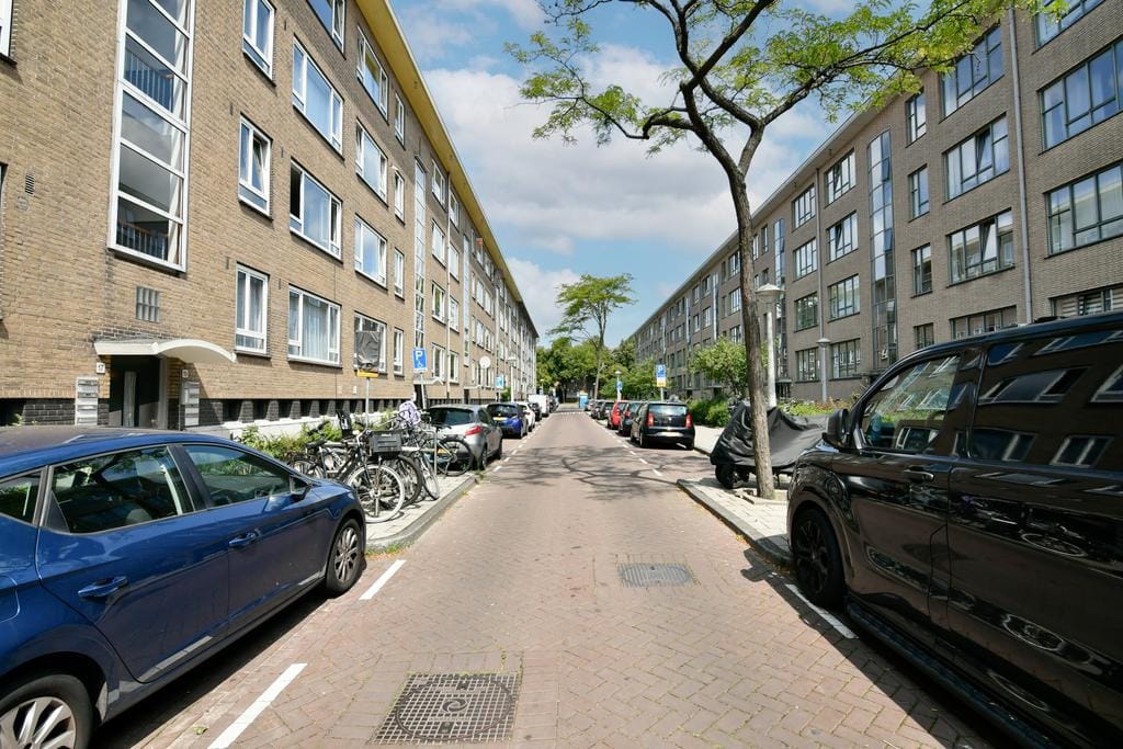 Foto 26 van Lucellestraat 47-3