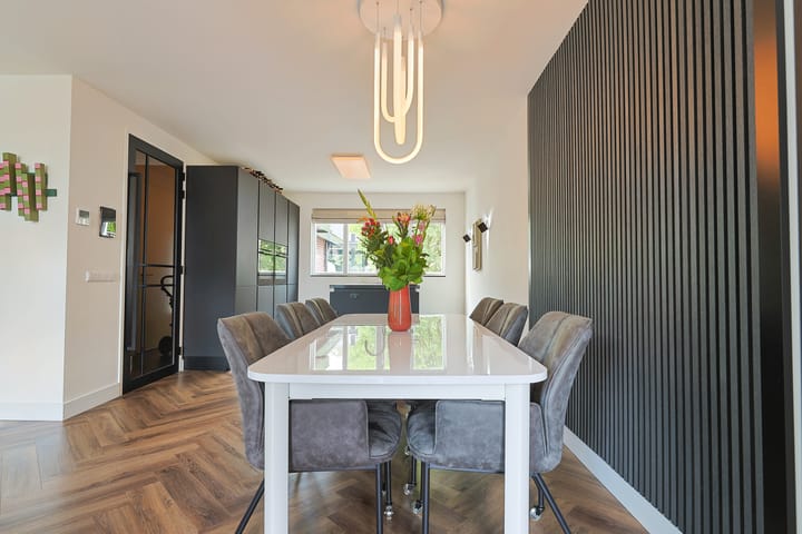 Tussenwoning te koop: Ottoborrengoed 33, Hoevelaken