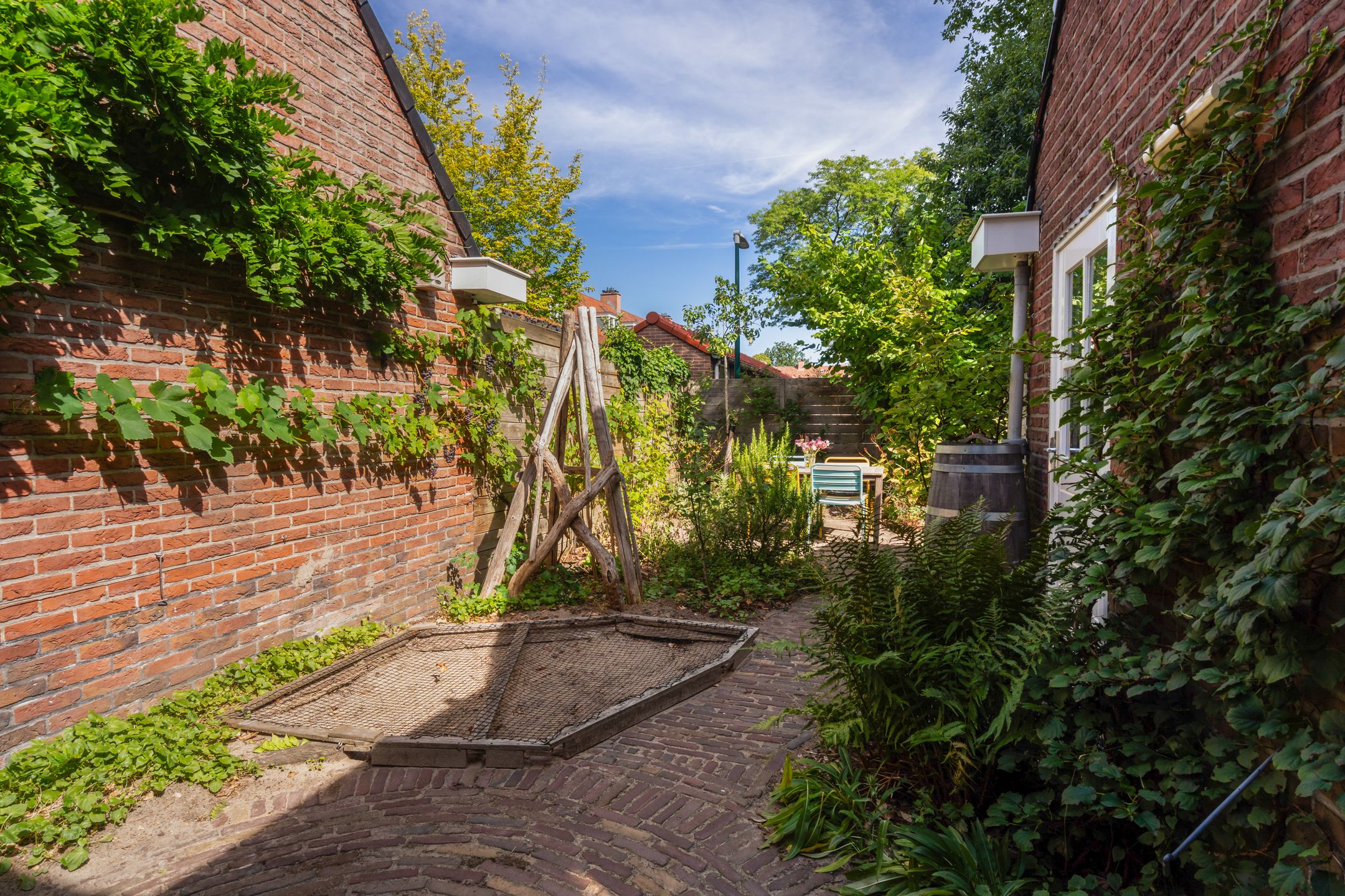 Photo 48 of Burgemeester Van Heemstrakwartier 14