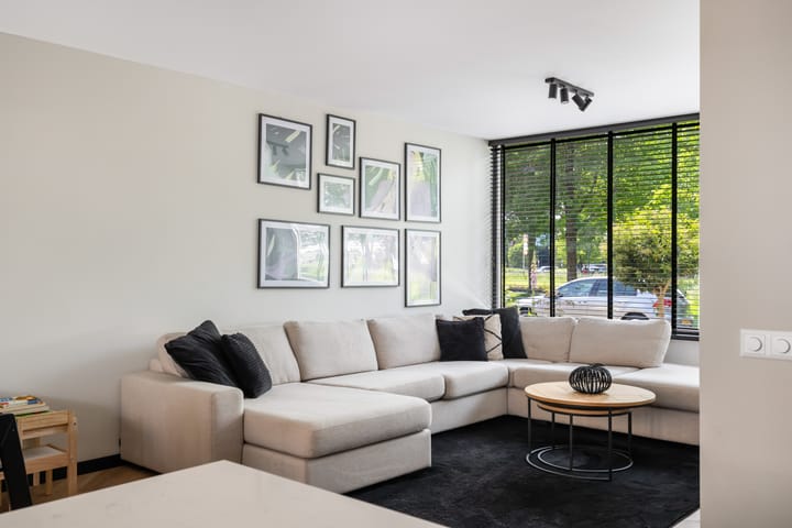 Hoekwoning te koop: Vreedenburghstraat 23, Woerden