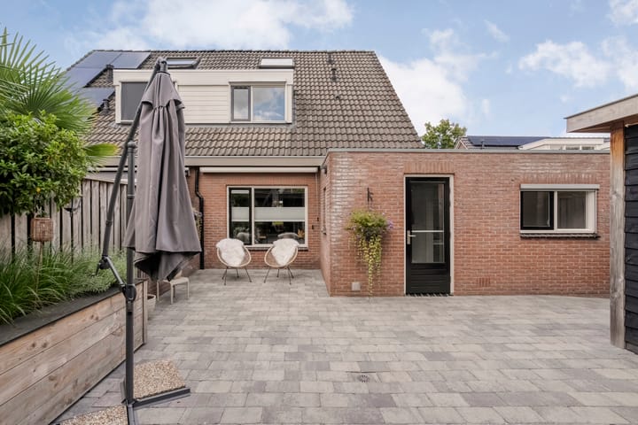 Twee-onder-één-kap te koop: De Smidboer 17, Geesteren (Ov)