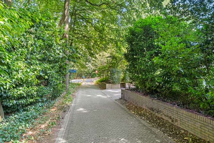 Vrijstaande woning te koop: Dassenboslaan 21, Wageningen
