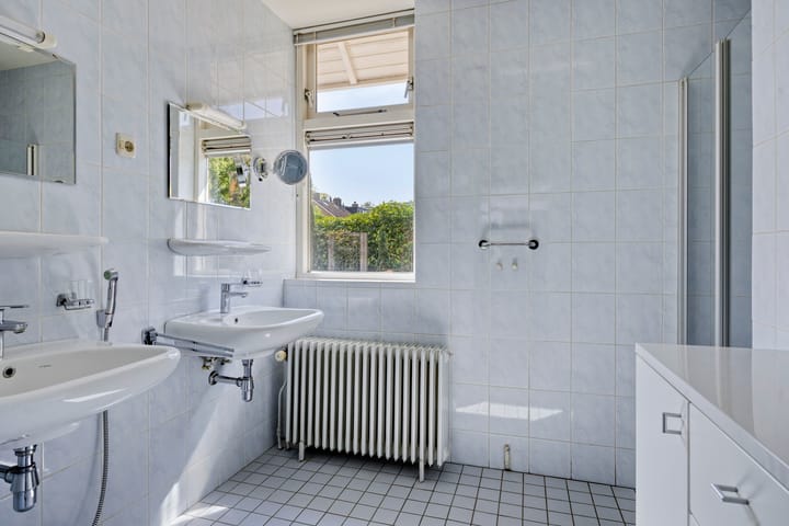 Vrijstaande woning te koop: Hugo de Vrieslaan 19, Zwolle