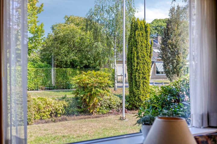 Vrijstaande woning te koop: Hugo de Vrieslaan 19, Zwolle