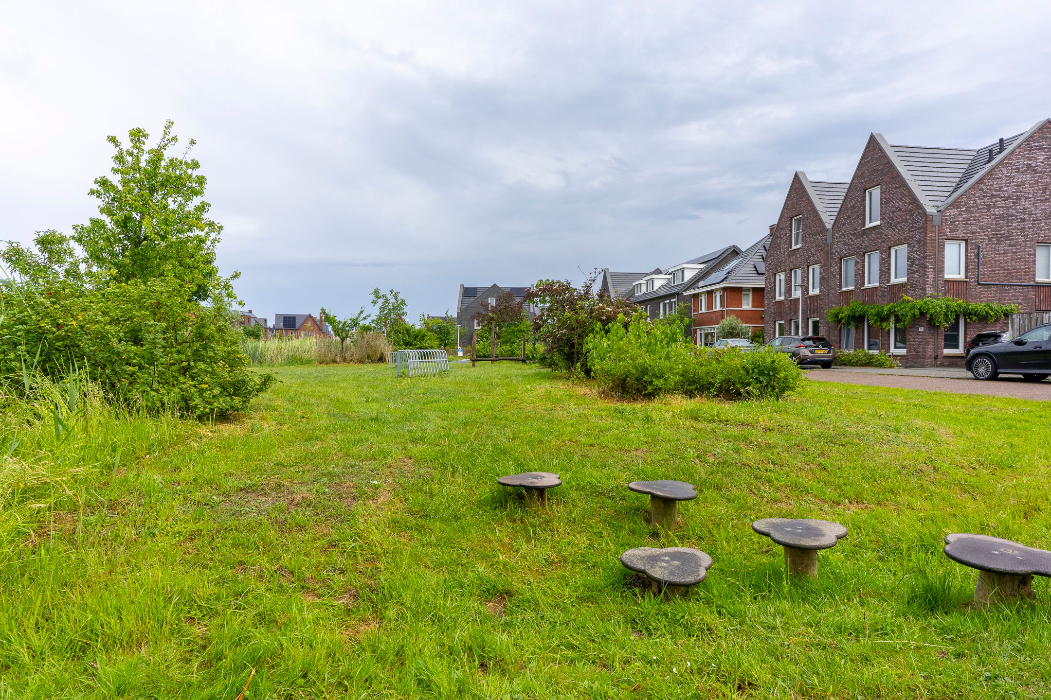 Photo 42 of Honingbesstraat 5