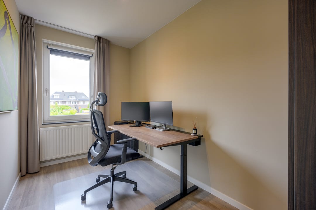 Photo 31 of Honingbesstraat 5