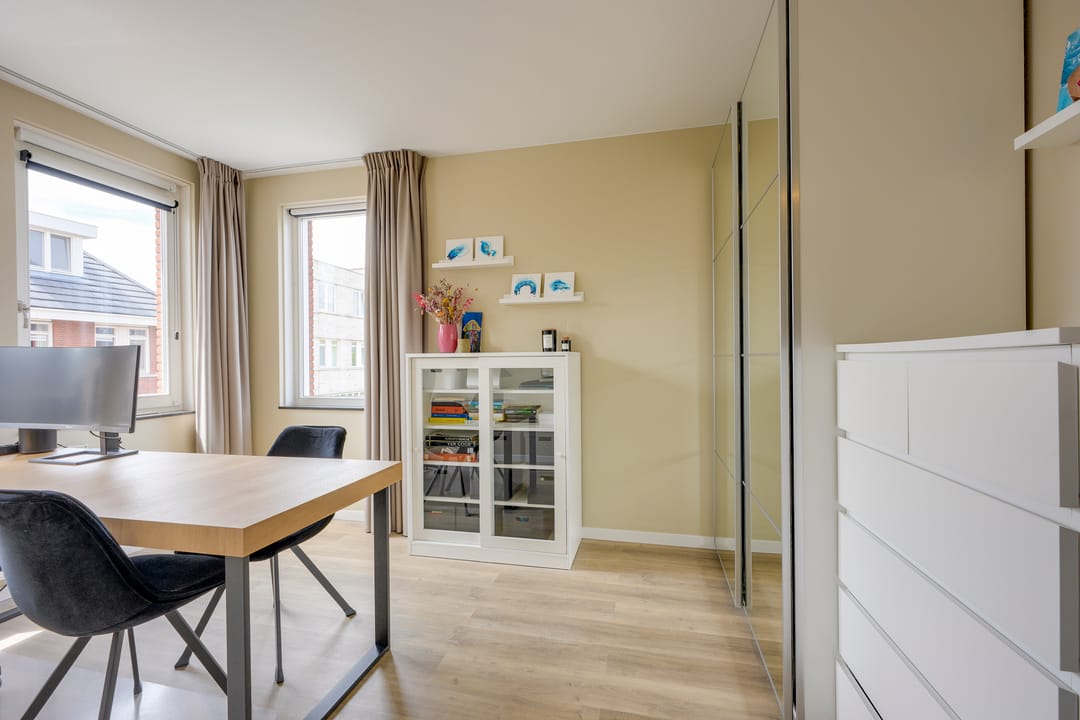 Photo 23 of Honingbesstraat 5